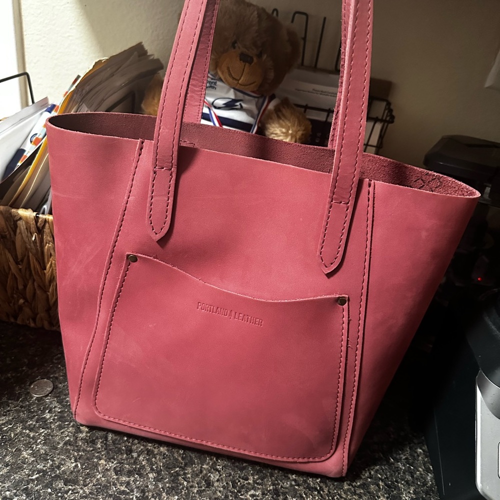 PLG Large Juliette Leather Tote Bag - Picture 8 of 9